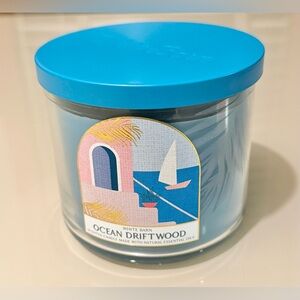 White Barn Ocean Driftwood Candle - Blue